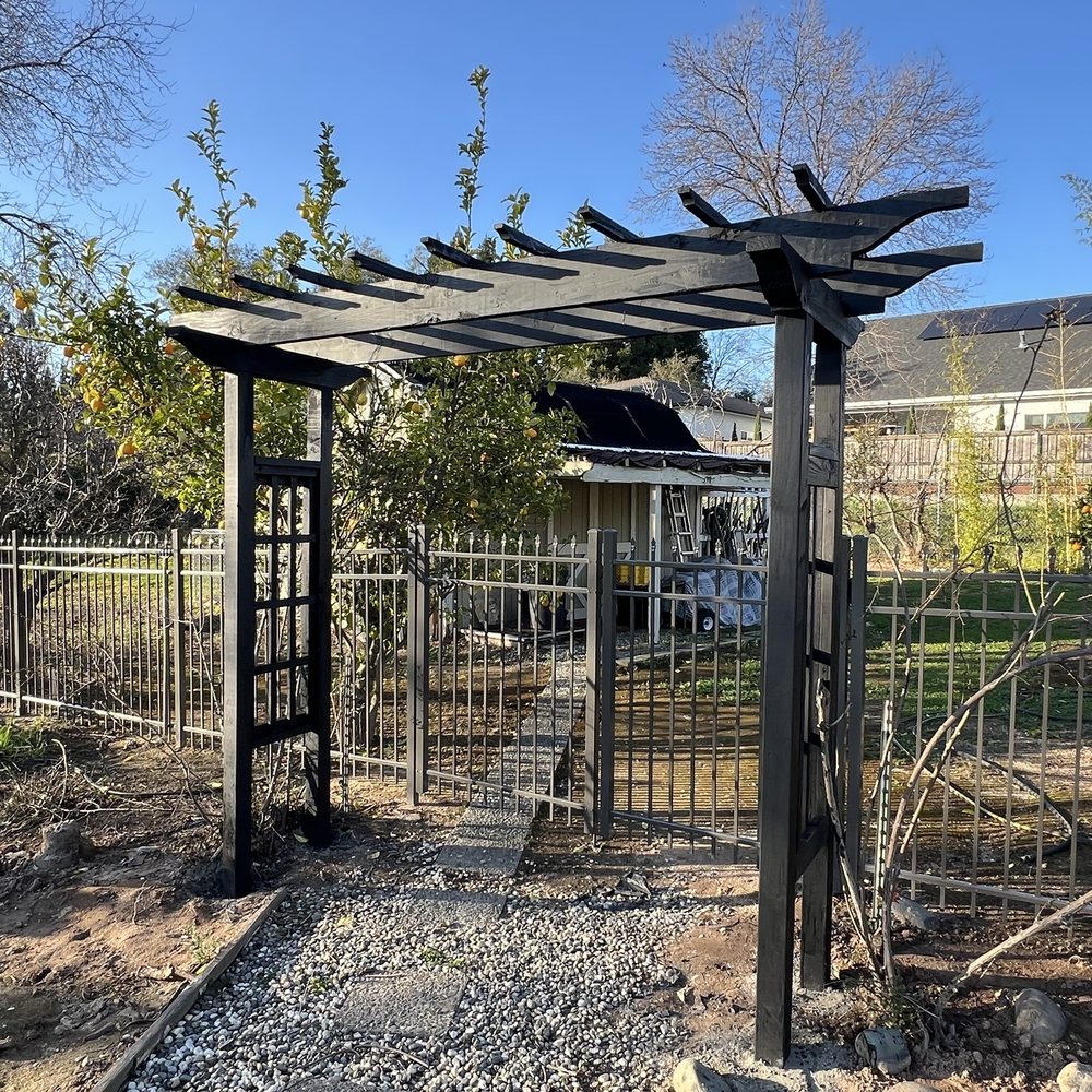 Rusberg Enterprises . - Arbors and aluminum fencing. - General Contractors Near Me - Sacramento, California