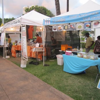 Honolulu Farmers' Market - Farmers Market Near Me - Honolulu, Hawaii