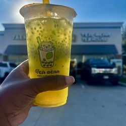 Tea Bear Teahouse - Grasshopper in the sun