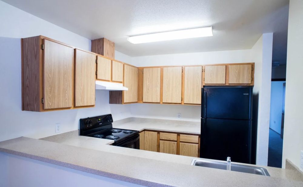 ALDER CROSSING APARTMENTS Updated May 2024 14 Photos 12636 SE