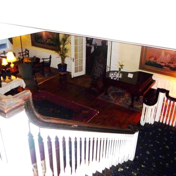 The Emerson Inn - Staircase - Hotels Near Me - Rockport, Massachusetts