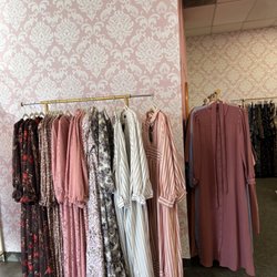 La Zwina Boutique - Light weight long sleeve dresses