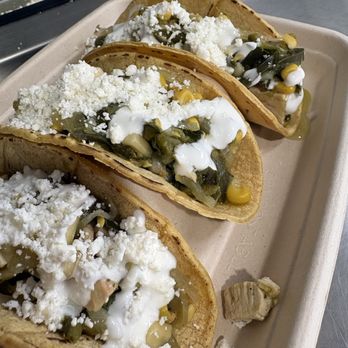 La Valentina - Food Trucks Near Me - North Vancouver, British Columbia La Valentina - Food Trucks Near Me - North Vancouver, British Columbia