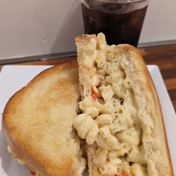 The Grilled Cheese Bistro - Lobster mac and cheese sandwich - Sandwiches Near Me - Norfolk, Virginia