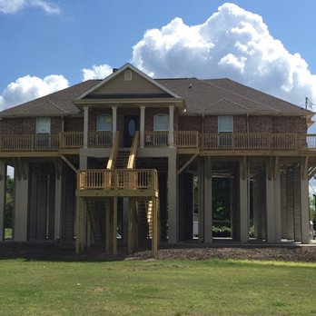 Acme House Raising - Pier and beam home - General Contractors Near Me - Madisonville, Louisiana Acme House Raising - Pier and beam home - General Contractors Near Me - Madisonville, Louisiana