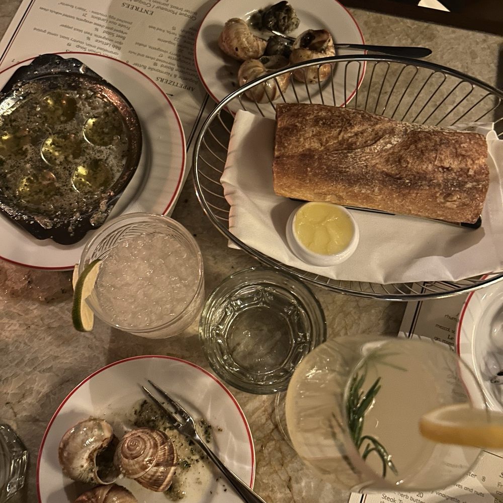 Le Parisien - Bread, escargots - French Near Me - Oklahoma City, Oklahoma Le Parisien - Bread, escargots - French Near Me - Oklahoma City, Oklahoma