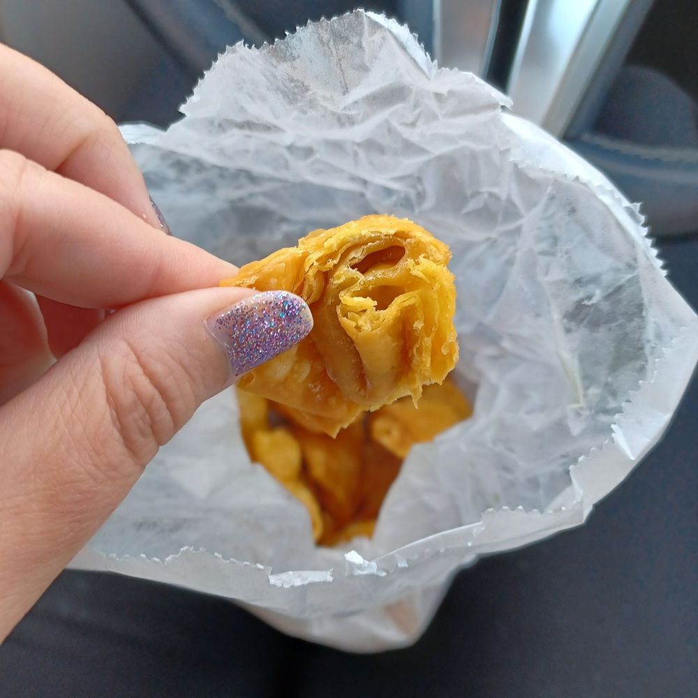 Mr wok - Wontons, basically just fried dough, nothing inside. Very disappointed. - Chinese Near Me - Sarasota, Florida Mr wok - Wontons, basically just fried dough, nothing inside. Very disappointed. - Chinese Near Me - Sarasota, Florida