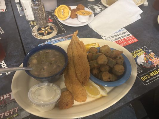 Huck's Catfish by null