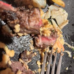 Lorelei Lounge - Supposed to be ribeye but more like skirt stake.