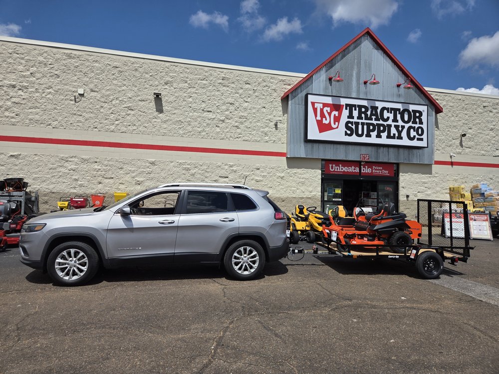 Gus's Lawn Care & Maintenance - veterans service organization in Burlison, TN