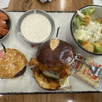 Harry & Izzy's - Harry & Izzy's combo platter - Steakhouses Near Me - Indianapolis, Indiana