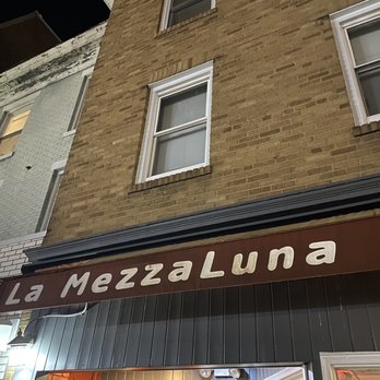 La Mezzaluna - Italian Near Me - Princeton, New Jersey La Mezzaluna - Italian Near Me - Princeton, New Jersey
