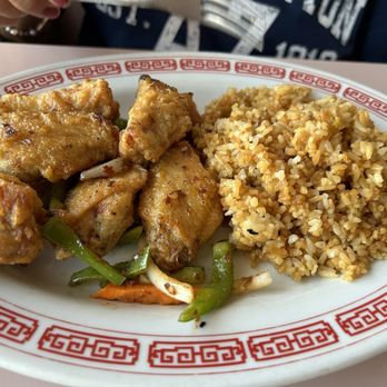 Linlee's Chinese Cuisine - Salted pepper wings - Chinese Near Me - Spring Valley, California Linlee's Chinese Cuisine - Salted pepper wings - Chinese Near Me - Spring Valley, California