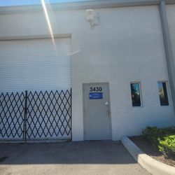 Mallard Golf - This is the main entrance on the East side of the warehouse, door is unlocked between 10:30am thru 3:30pm.