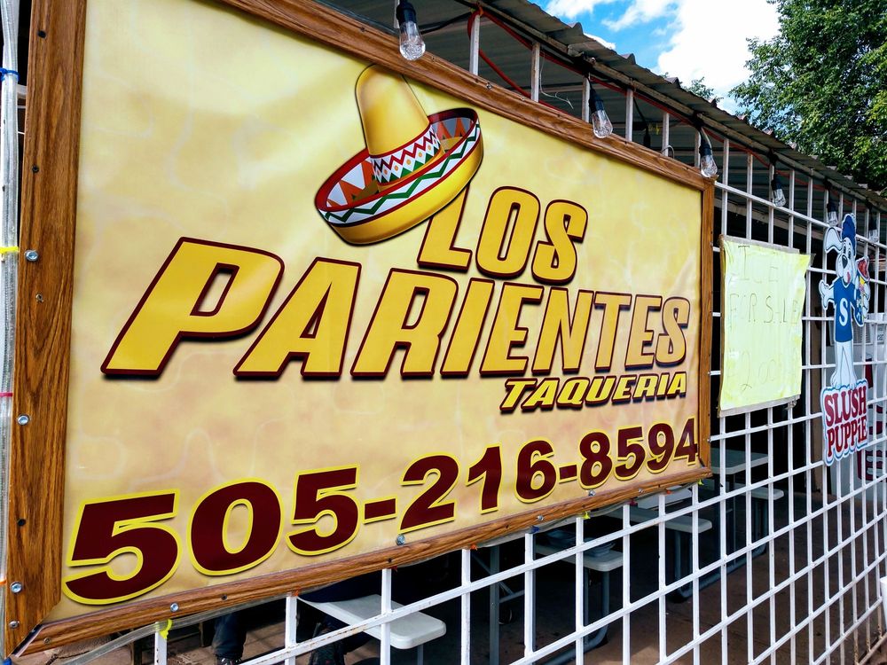 Los Parientes