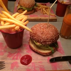 Bill's - Halloumi and Humus burger with skinny fries and the Fresh carrot, orange and ginger juice
