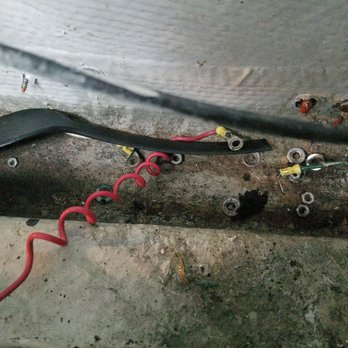 Driscoll Boat Works - Nice bonding wire! One of 5, and what the fuck is that? A spatula? - Boat Repair Near Me - San Diego, California Driscoll Boat Works - Nice bonding wire! One of 5, and what the fuck is that? A spatula? - Boat Repair Near Me - San Diego, California