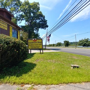 B J Sandwich Shop - From this direction you could go right by it if you're going on 46 West so slow down - Delis Near Me - Budd Lake, New Jersey B J Sandwich Shop - From this direction you could go right by it if you're going on 46 West so slow down - Delis Near Me - Budd Lake, New Jersey