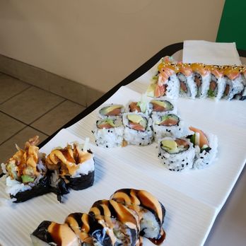 La Bamba - Spider roll, salmon mango roll, and Alaska roll - Mexican Near Me - Normal, Illinois