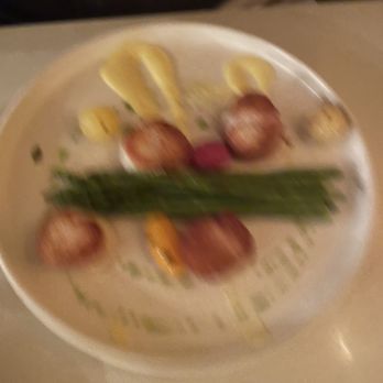 Evening Star Cafe - Scallops - New American Near Me - Alexandria, Virginia