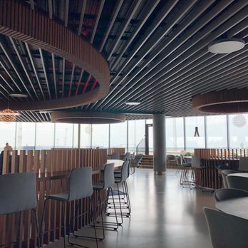 Eventyr Lounge - Nice views to the outside at Eventyr Lounge - Airport Lounges Near Me - Kastrup, 85