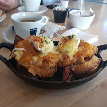 Big Pink - Chicken and Waffle Benny - Pizza Near Me - Miami Beach, Florida Big Pink - Chicken and Waffle Benny - Pizza Near Me - Miami Beach, Florida