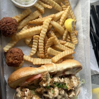 Safe Harbor Seafood - Oyster PoBoy - Seafood Near Me - Jacksonville, Florida Safe Harbor Seafood - Oyster PoBoy - Seafood Near Me - Jacksonville, Florida