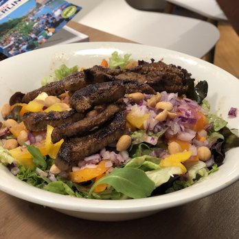 Dean & David - Salad Near Me - Berlin, BE