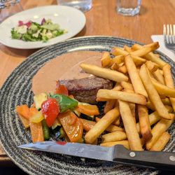 Karl Johan - Tenderloin 160 g - €25