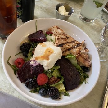 Sava's - Chicken burrata salad - Bars Near Me - Ann Arbor, Michigan Sava's - Chicken burrata salad - Bars Near Me - Ann Arbor, Michigan