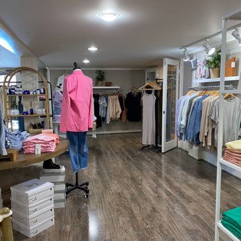 Cupcake Couture - Interior - Accessories Near Me - McMinnville, Oregon
