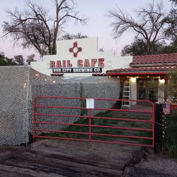 Hub City Brewing - the entrance to the restaurant - Brewpubs Near Me - Belen, New Mexico