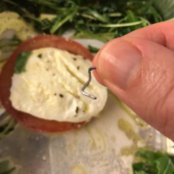 L'Atelier 197 - Same staple found in my salad. Really dangerous. - Italian Near Me - Paris, 75