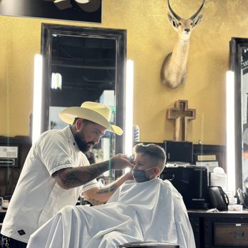 Diligents Barber Club - Barbers Near Me - Corona, California