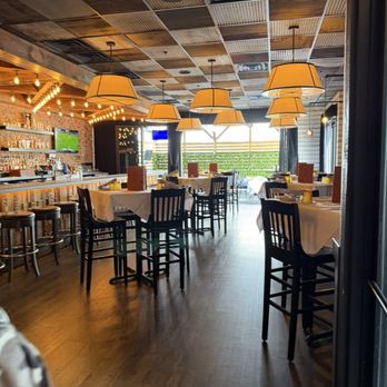 Joey Chops - Bar area - Steakhouses Near Me - Malvern, Pennsylvania