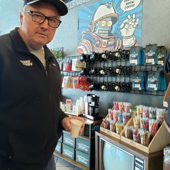 Hangar 209 - Free coffee! OH YEAH! - Gift Shops Near Me - Roswell, New Mexico