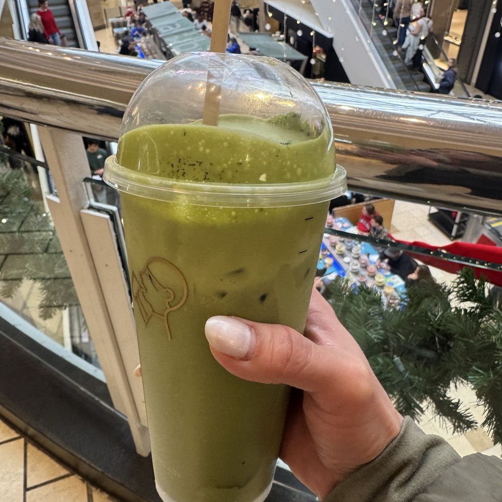 HeyTea - Triple supreme matcha latte - Bubble Tea Near Me - Tysons, Virginia HeyTea - Triple supreme matcha latte - Bubble Tea Near Me - Tysons, Virginia