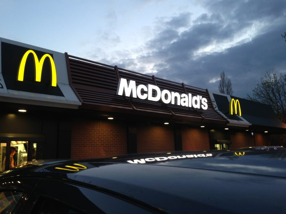 MCDONALDS Updated March 2024 By Pass Road, Uttoxeter, Staffordshire