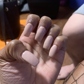 Her Nails & Spa - Nude Nails - Nail Salons Near Me - Burke, Virginia