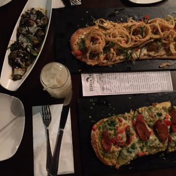 Common Theory - Flatbreads and brussel sprouts - Gastropubs Near Me - San Diego, California