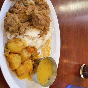 Momo Masalas - Pork Ribs Masala - Indian Near Me - Berkeley, California