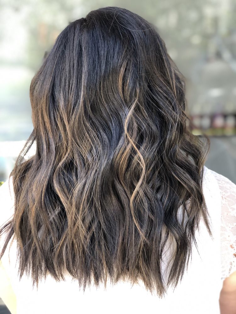 CHROMATIQUE SALON 83 Photos & 156 Reviews 317 NW Gilman Blvd