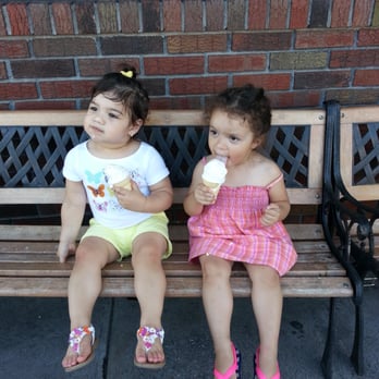 Carvel - Not non nom - Ice Cream & Frozen Yogurt Near Me - Floral Park, New York
