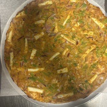 Bombay Curry & Pizzeria - Paneer Tikka Masala Pizza - Pizza Near Me - Gardena, California Bombay Curry & Pizzeria - Paneer Tikka Masala Pizza - Pizza Near Me - Gardena, California