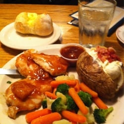 Conley's Place Restaurant & Pioneer Pies Bakery - Apple BBQ chicken dinner