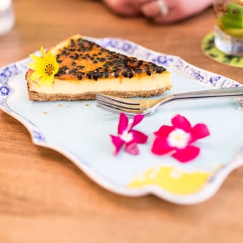Temakinho - Passion fruit cheesecake - Sushi Bars Near Me - Rome, RM Temakinho - Passion fruit cheesecake - Sushi Bars Near Me - Rome, RM