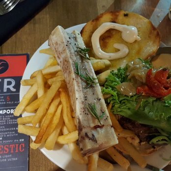 The Craft House - Gastropubs Near Me - Clovis, California