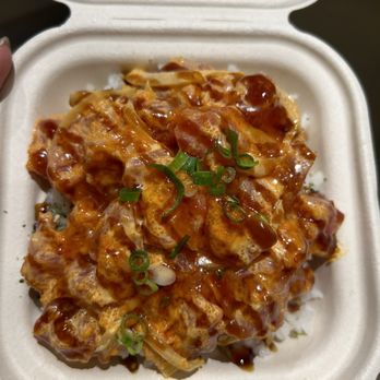 Ocean Taste - Spicy Ahi Poke Bowl $15.95 - Poke Near Me - Honolulu, Hawaii Ocean Taste - Spicy Ahi Poke Bowl $15.95 - Poke Near Me - Honolulu, Hawaii
