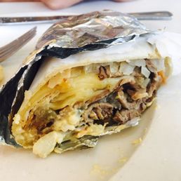 【Manhattan Wrap】 Simply boiled onion with beef, no taste at all. 【Manhattan Wrap】 Simply boiled onion with beef, no taste at all.