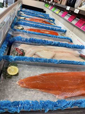 10th & M Seafoods by null